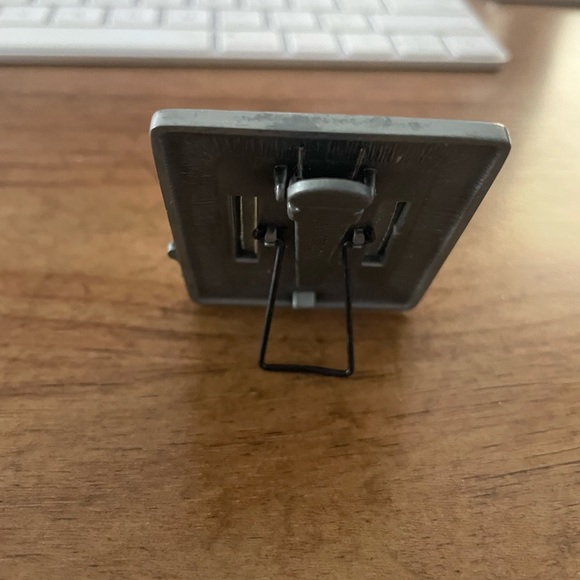 Jay Strongwater stand up picture frame or bookmark. - Picture 3 of 7